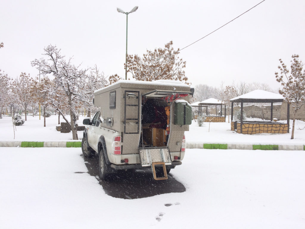 Welcome to Iran 5 Schneesturm in Tabriz, Iran