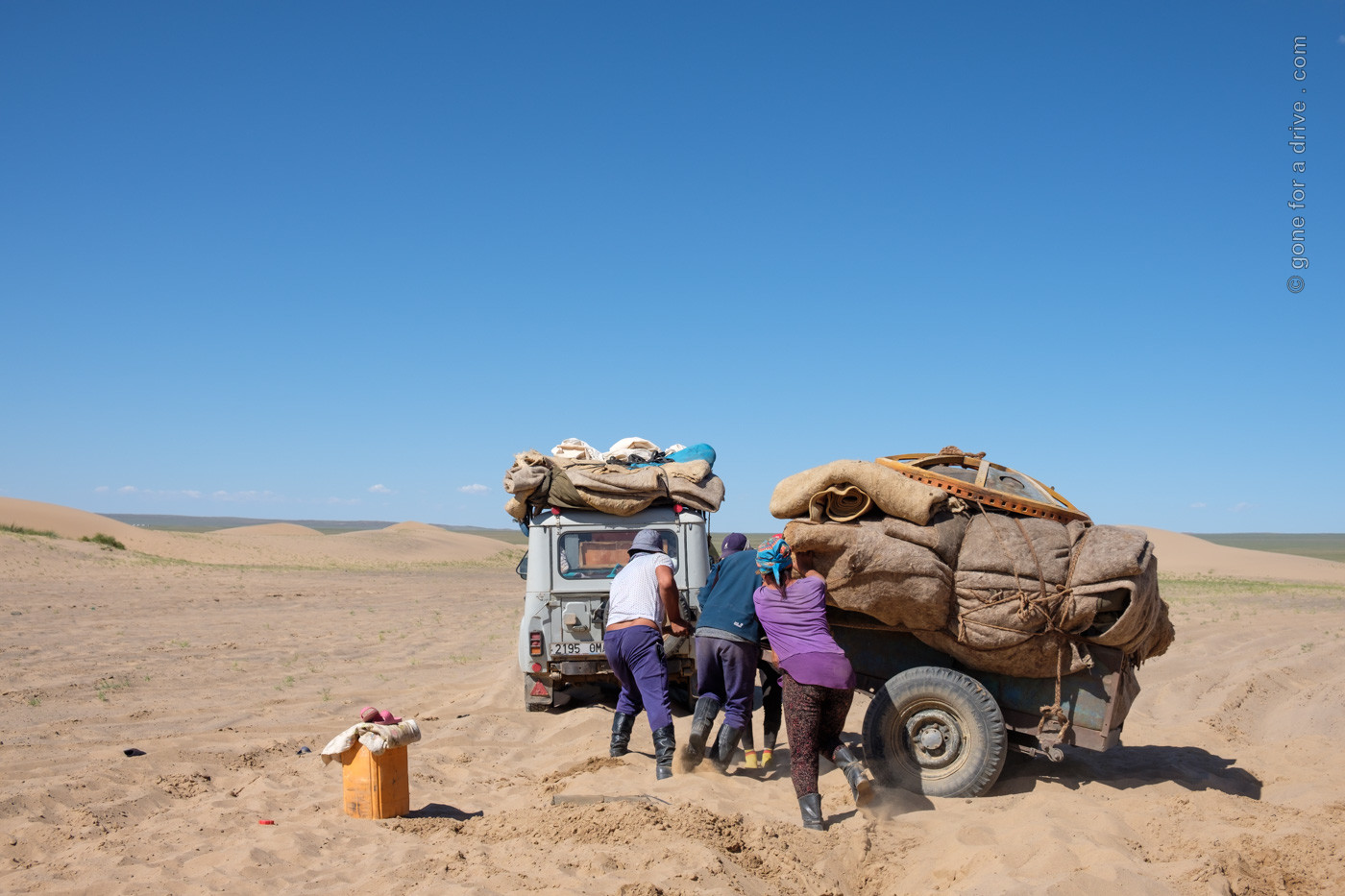 Mongolische Nomaden in der Khongoryn Els